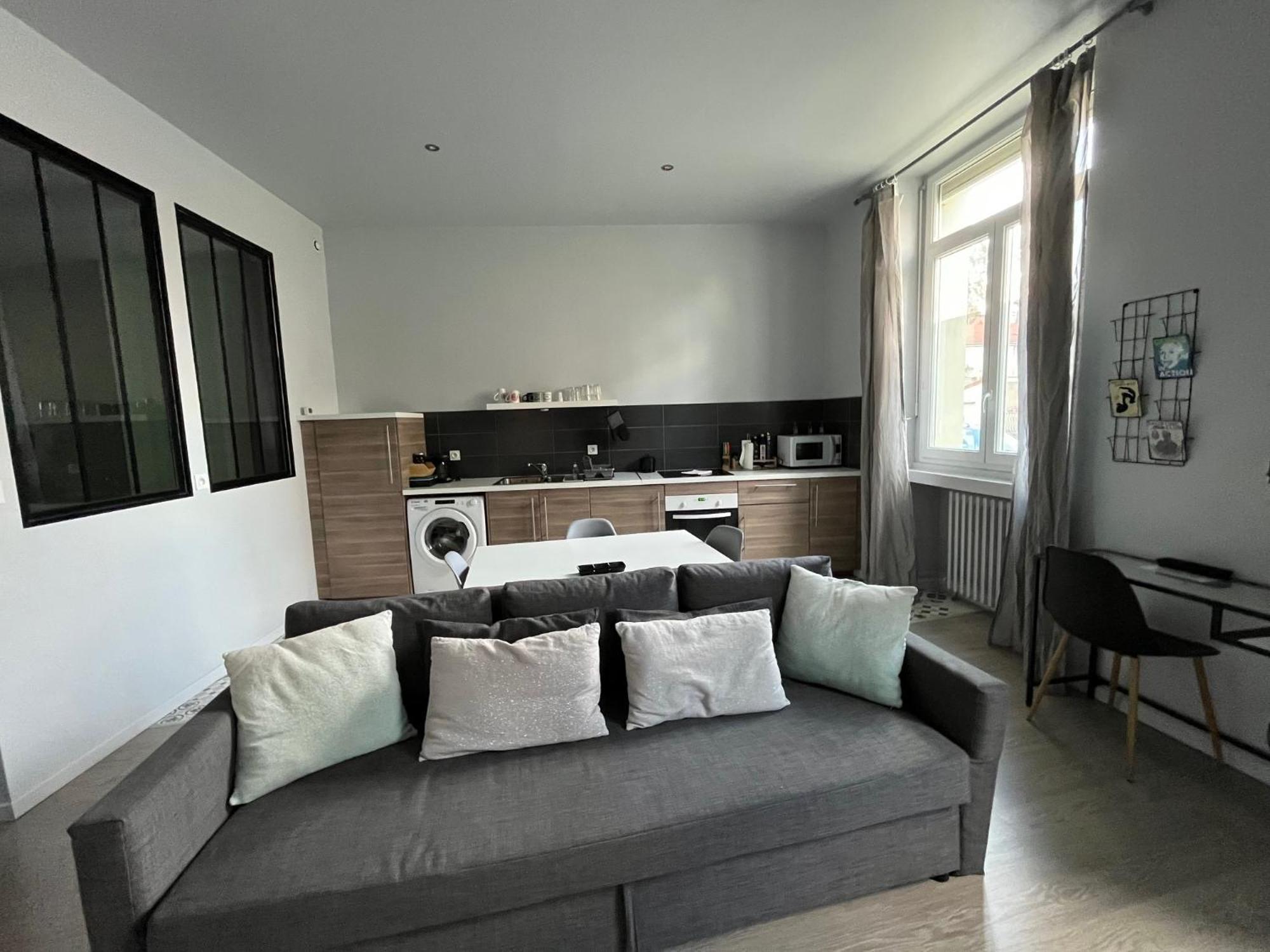 Apartament Immeuble La Doa Proche Chu Saint-Priest-en-Jarez Zewnętrze zdjęcie